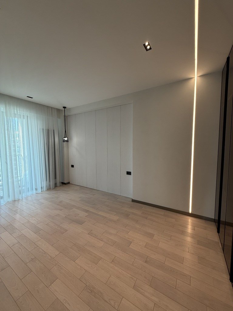 Satılır 3 otaqlı yeni tikili, 125.5 m², Elmlər Akademiyası m.-8