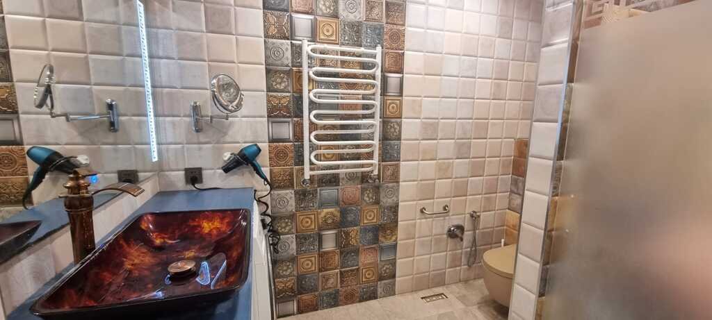 Satılır 3 otaqlı yeni tikili, 118 m², İnşaatçılar m.-16