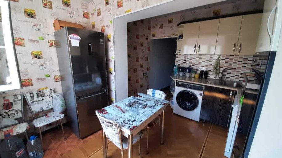 Satılır 3 otaqlı köhnə tikili, 90 m², Nəsimi m.-9