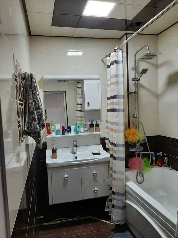 Satılır 3 otaqlı köhnə tikili, 90 m², Nəsimi m.-12