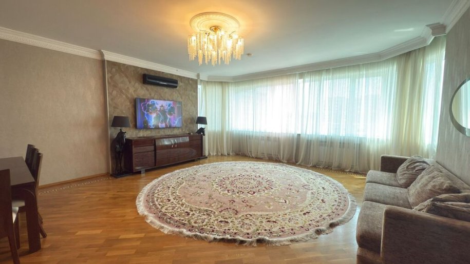 Satılır 3 otaqlı yeni tikili, 220 m², Nizami m.-2