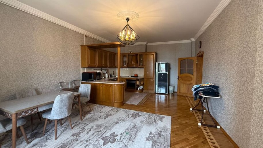 Satılır 3 otaqlı yeni tikili, 220 m², Nizami m.-3