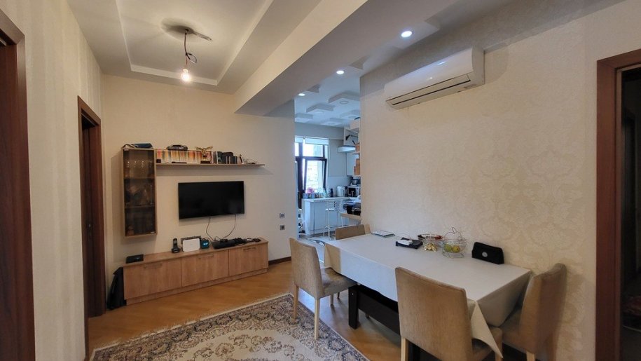 Satılır 2 otaqlı yeni tikili, 70 m², Əhmədli m.-1