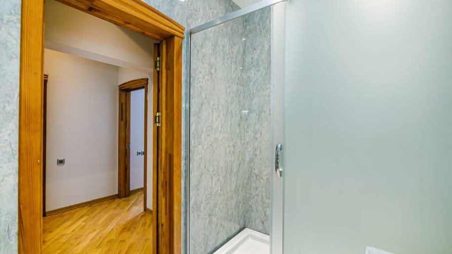 Kirayə verilir 4 otaqlı yeni tikili, 204 m², 28 May m.-11