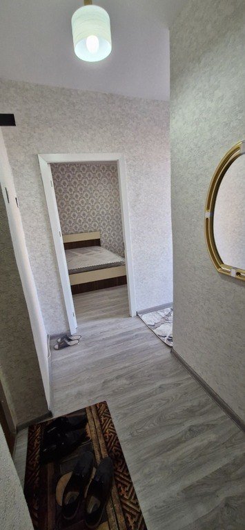 Satılır 1 otaqlı köhnə tikili, 30 m², İnşaatçılar m.-5