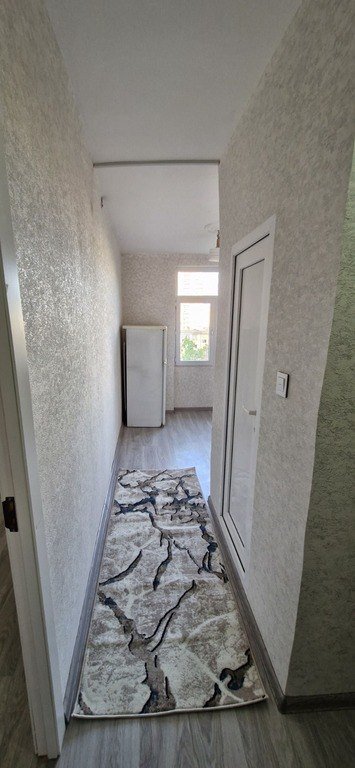 Satılır 1 otaqlı köhnə tikili, 30 m², İnşaatçılar m.-6