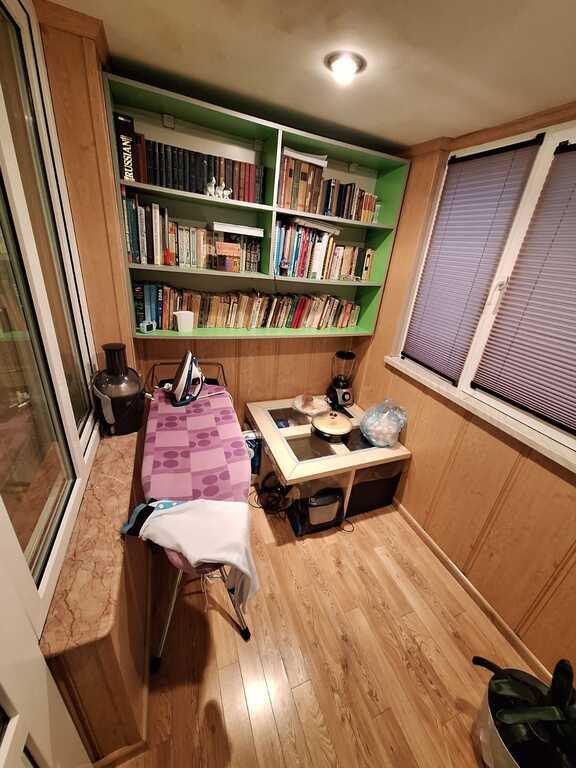 Satılır 3 otaqlı köhnə tikili, 75 m², İnşaatçılar m.-9