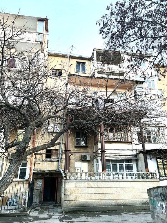 Satılır 2 otaqlı köhnə tikili, 55 m², Nəsimi-14
