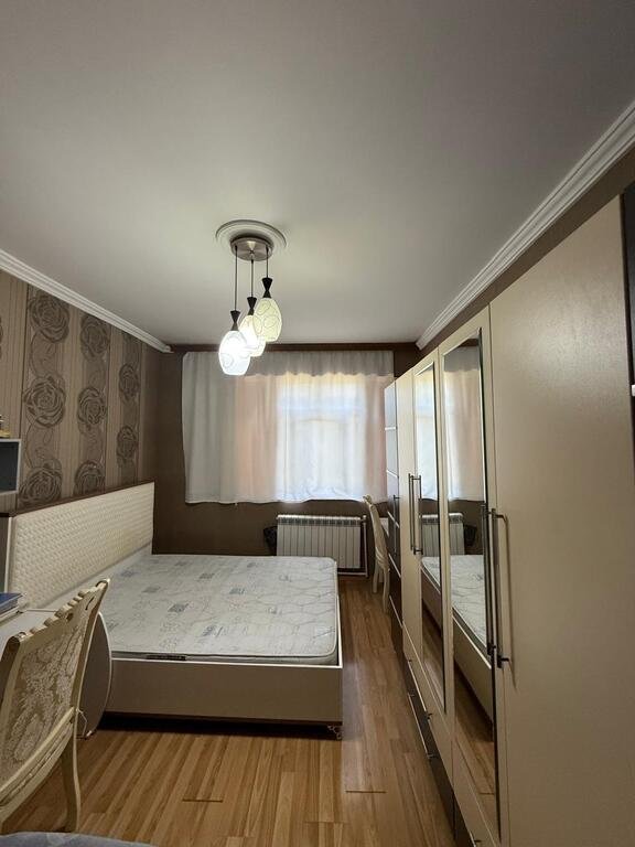 Kirayə verilir 2 otaqlı köhnə tikili, 56 m², Memar Əcəmi m.-5