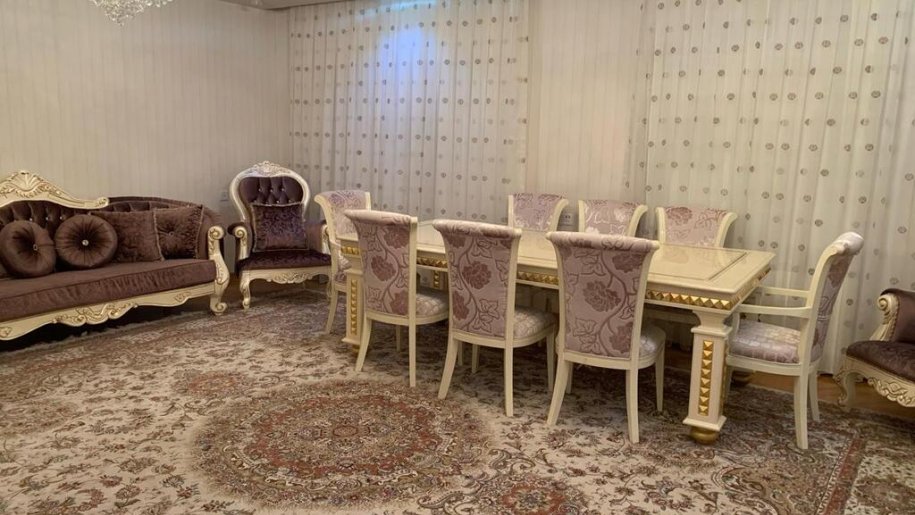 Satılır 4 otaqlı köhnə tikili, 115 m², Azadlıq Prospekti m.-2