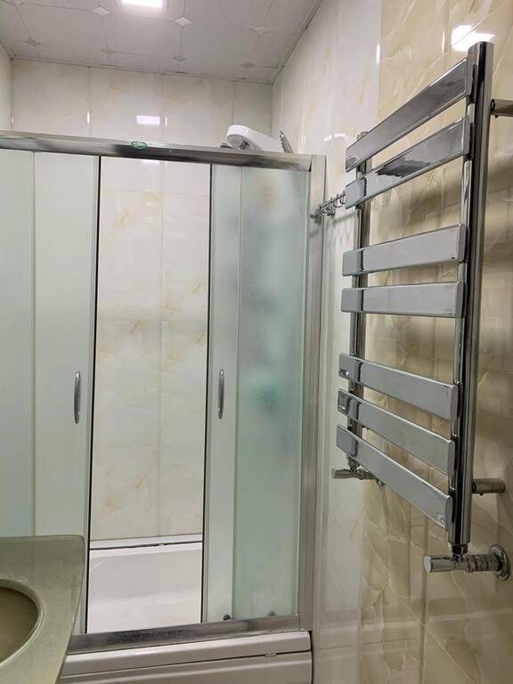 Satılır 4 otaqlı köhnə tikili, 115 m², Azadlıq Prospekti m.-11