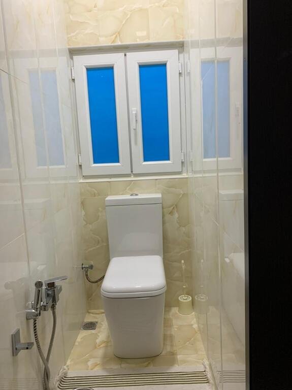 Satılır 4 otaqlı köhnə tikili, 115 m², Azadlıq Prospekti m.-12