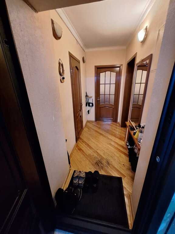 Satılır 3 otaqlı köhnə tikili, 75 m², İnşaatçılar m.-6