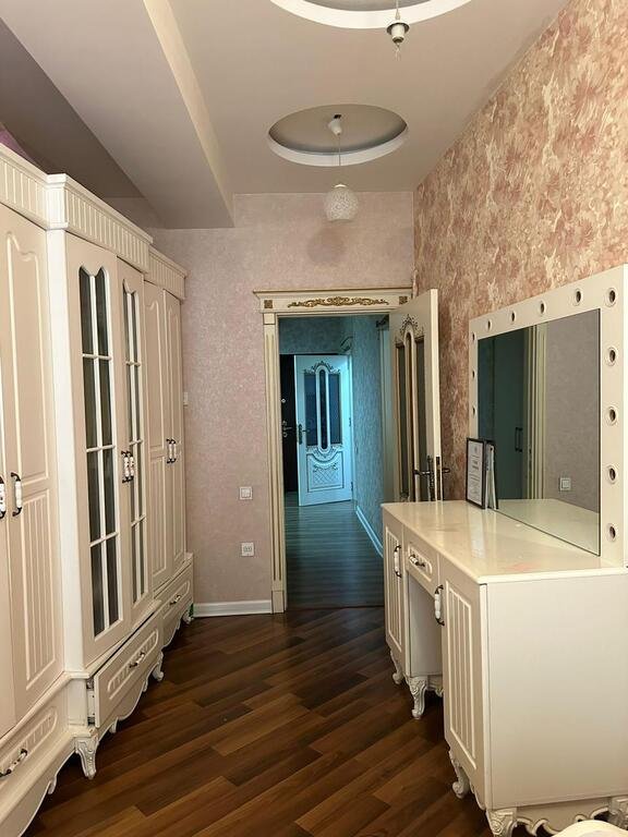Kirayə verilir 3 otaqlı yeni tikili, 115 m², Nizami m.-11