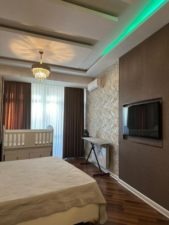 Kirayə verilir 3 otaqlı yeni tikili, 115 m², Nizami m.-15