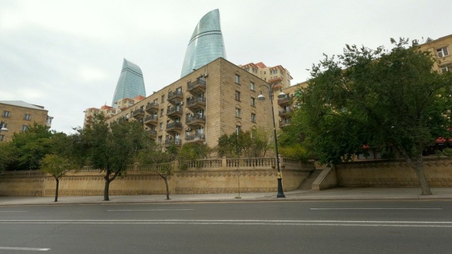Kirayə verilir 3 otaqlı köhnə tikili, 102 m², İçərişəhər m.-1