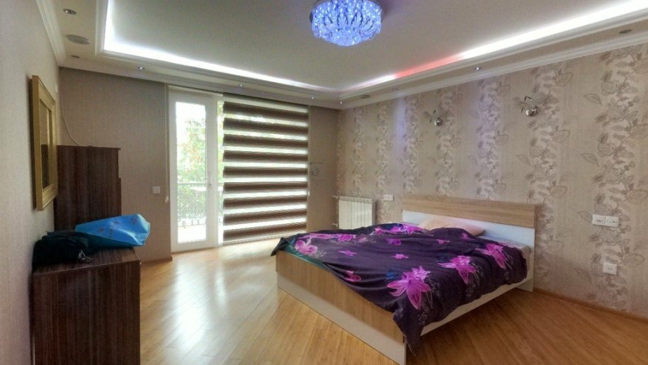 Kirayə verilir 3 otaqlı köhnə tikili, 102 m², İçərişəhər m.-6