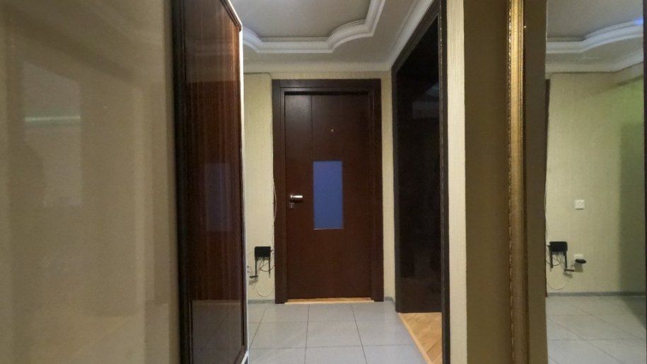 Kirayə verilir 3 otaqlı köhnə tikili, 102 m², İçərişəhər m.-11