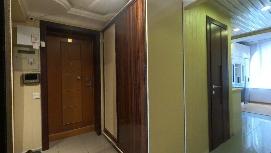 Kirayə verilir 3 otaqlı köhnə tikili, 102 m², İçərişəhər m.-13