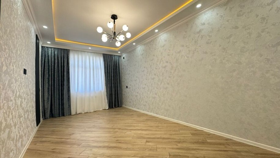 Satılır 2 otaqlı köhnə tikili, 60 m², Xalqlar dostluğu m.-2