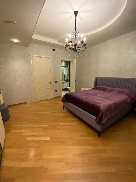 Satılır 4 otaqlı yeni tikili, 190 m², Gənclik m.-11