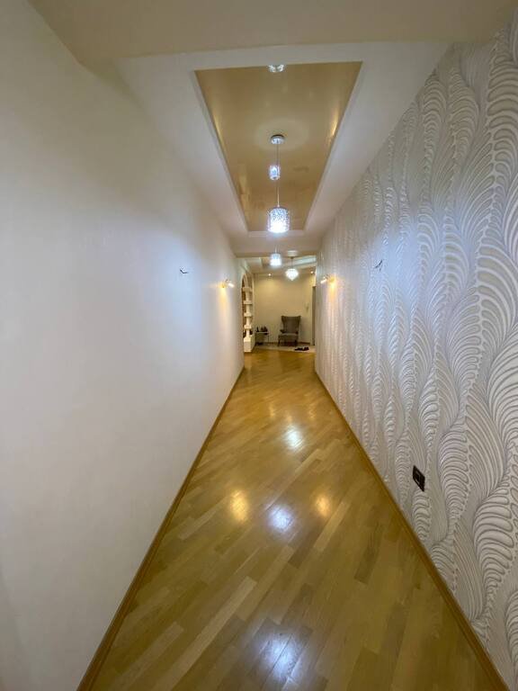 Satılır 4 otaqlı yeni tikili, 190 m², Gənclik m.-20