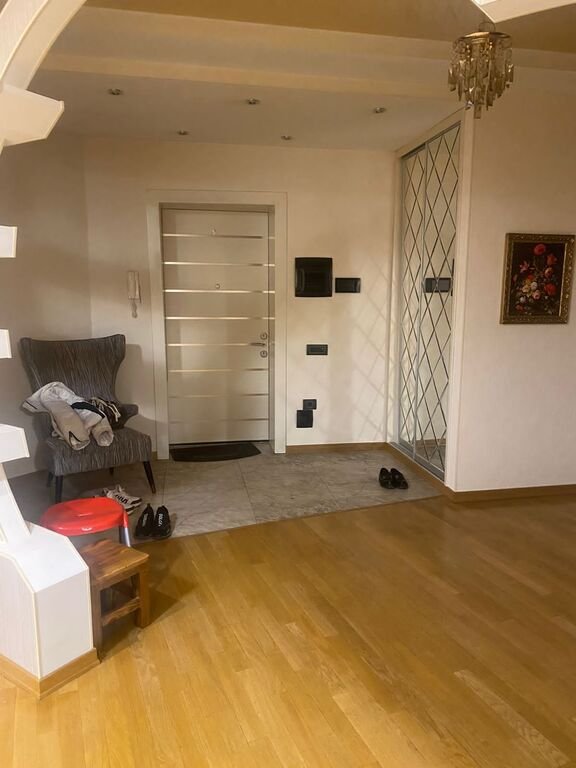 Satılır 4 otaqlı yeni tikili, 190 m², Gənclik m.-22