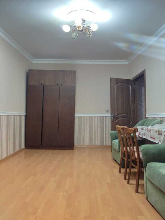 Kirayə verilir 1 otaqlı köhnə tikili, 40 m², İnşaatçılar m.-3