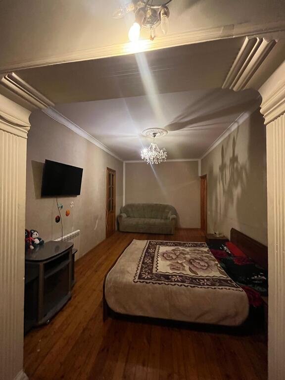 Satılır 3 otaqlı köhnə tikili, 70 m², Gənclik m.-5