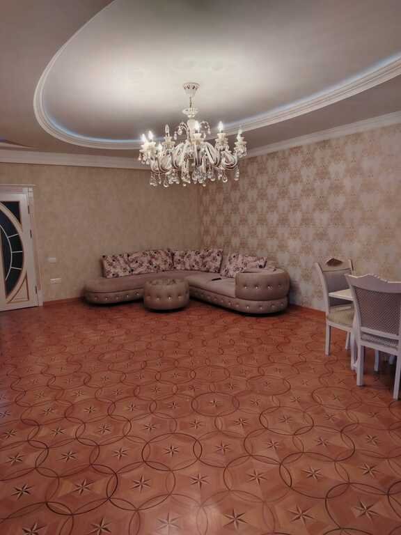 Satılır 4 otaqlı yeni tikili, 175 m², Nizami m.-2