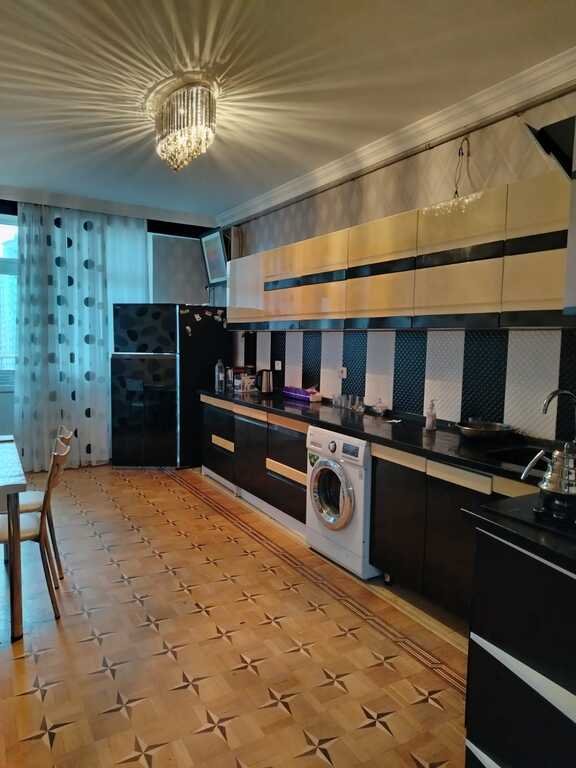 Satılır 4 otaqlı yeni tikili, 175 m², Nizami m.-3
