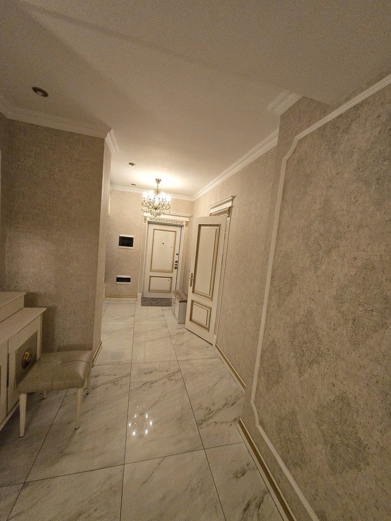 Satılır 4 otaqlı yeni tikili, 178 m², İnşaatçılar m.-5