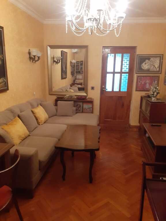 Satılır 3 otaqlı köhnə tikili, 60 m², İçərişəhər m.-1