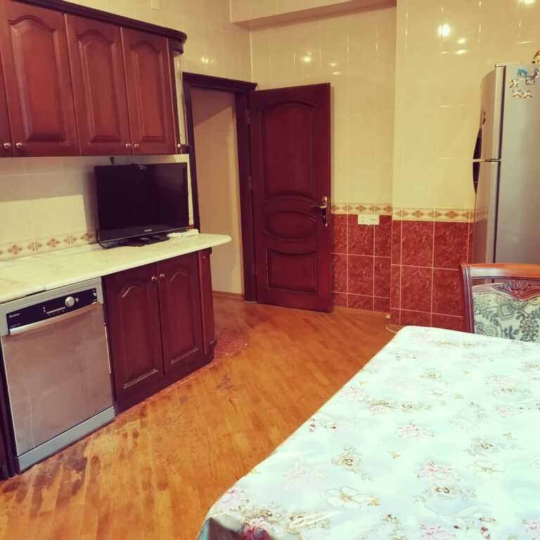 Satılır 4 otaqlı yeni tikili, 175 m², Gənclik m.-7