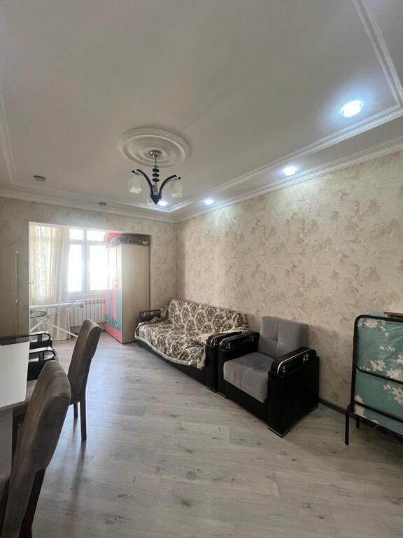 Satılır 4 otaqlı köhnə tikili, 110 m², Gənclik m.-1