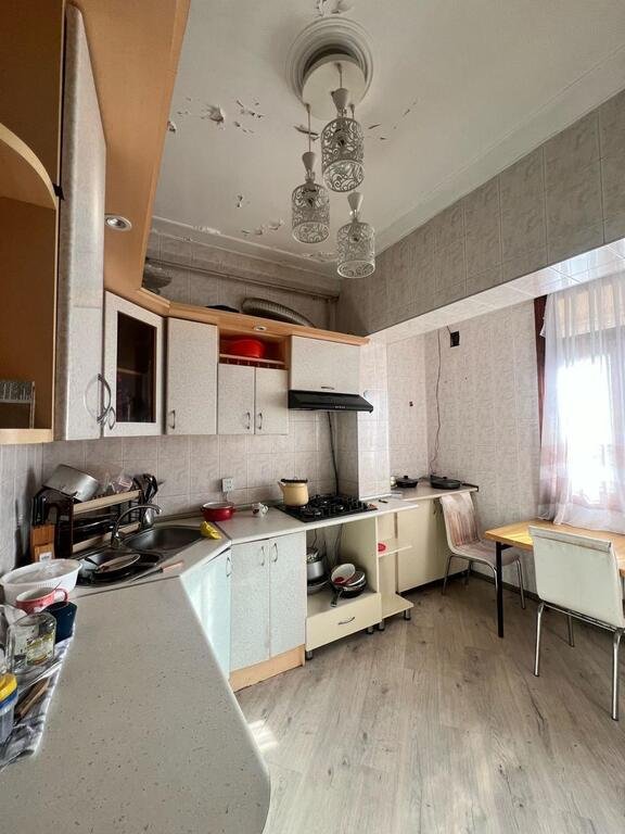 Satılır 4 otaqlı köhnə tikili, 110 m², Gənclik m.-3