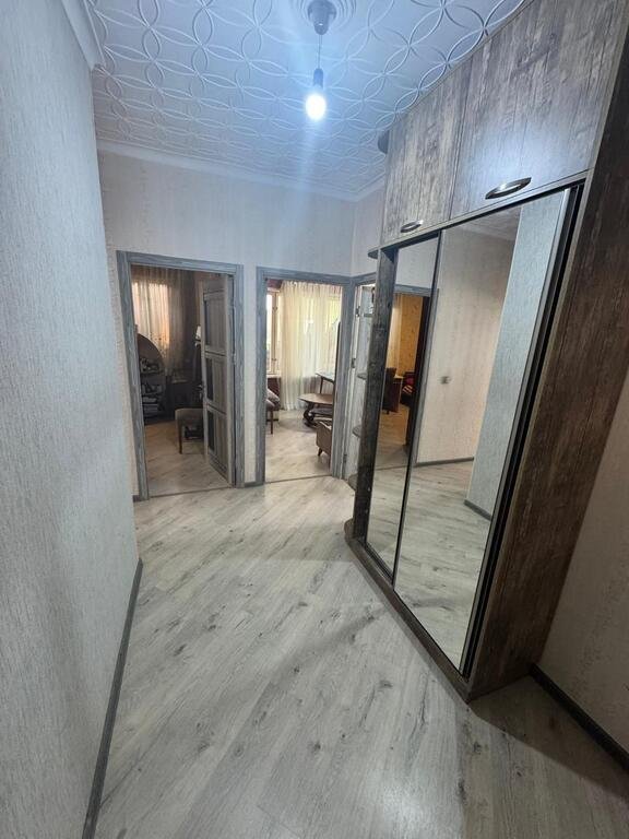Satılır 4 otaqlı köhnə tikili, 110 m², Gənclik m.-19