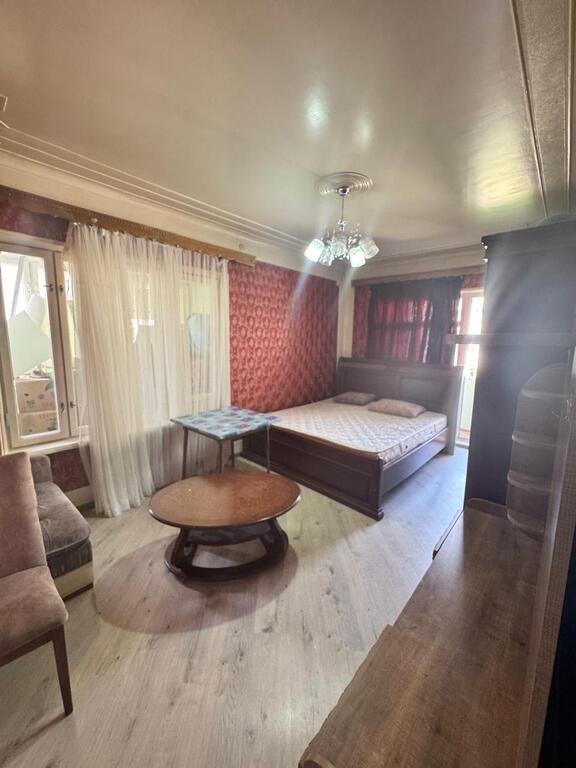 Satılır 4 otaqlı köhnə tikili, 110 m², Gənclik m.-26