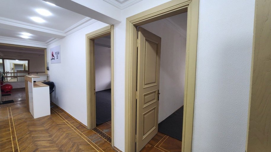 Kirayə verilir 4 otaqlı köhnə tikili, 110 m², 28 May m.-11