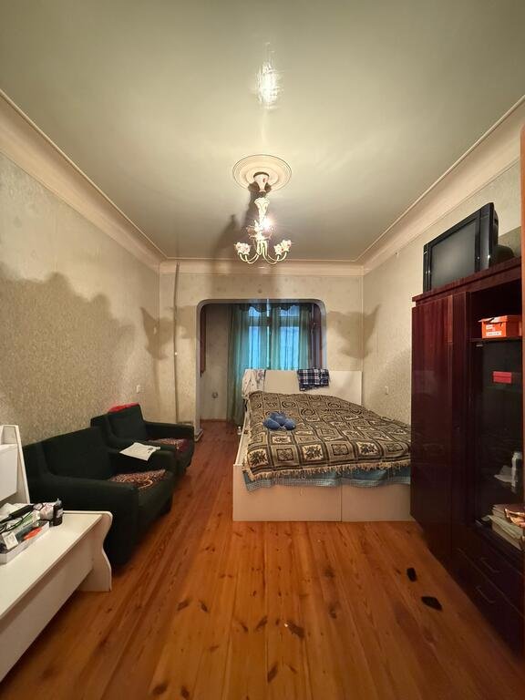 Satılır 2 otaqlı köhnə tikili, 65 m², Nəsimi m.-3