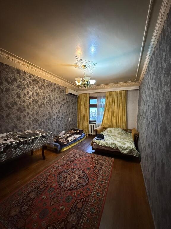 Satılır 2 otaqlı köhnə tikili, 65 m², Nəsimi m.-4