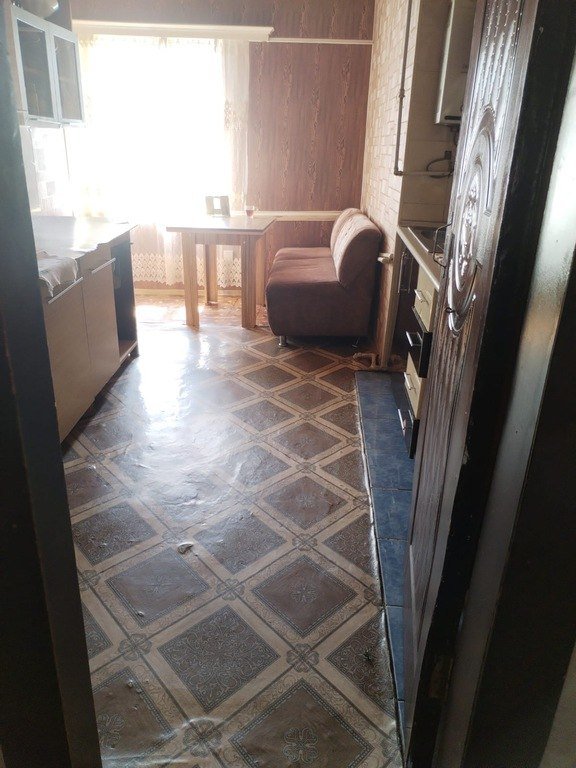 Satılır 3 otaqlı köhnə tikili, 72 m², Sahil m.-2