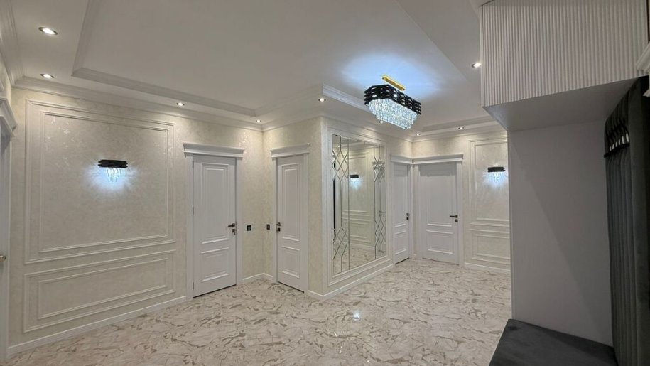 Satılır 3 otaqlı yeni tikili, 142 m², Xalqlar dostluğu m.-1