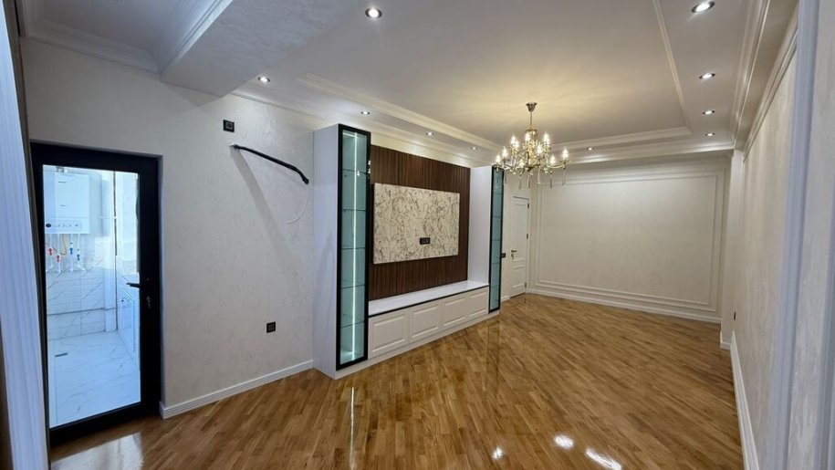 Satılır 3 otaqlı yeni tikili, 142 m², Xalqlar dostluğu m.-3