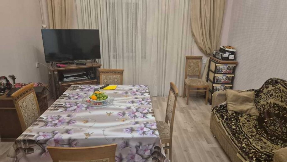 Satılır 2 otaqlı köhnə tikili, 55 m², 28 May m.-1