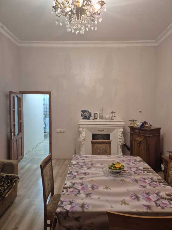 Satılır 2 otaqlı köhnə tikili, 55 m², 28 May m.-3