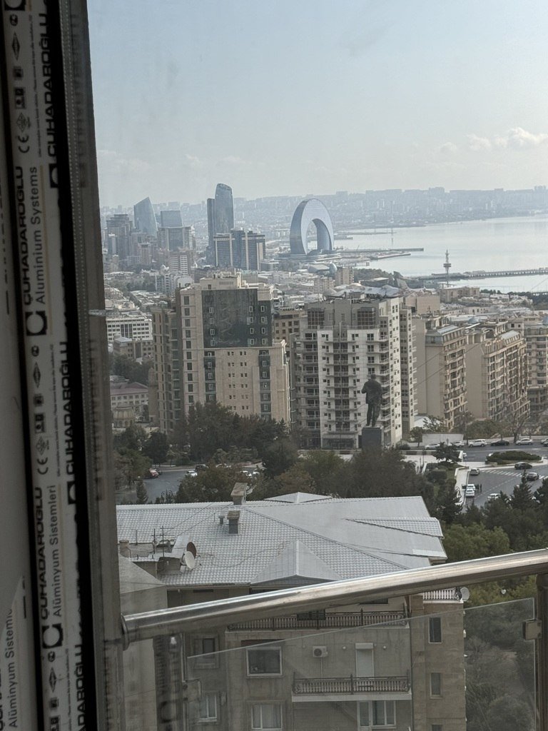 Kirayə verilir 3 otaqlı yeni tikili, 114 m², Elmlər Akademiyası m.-20