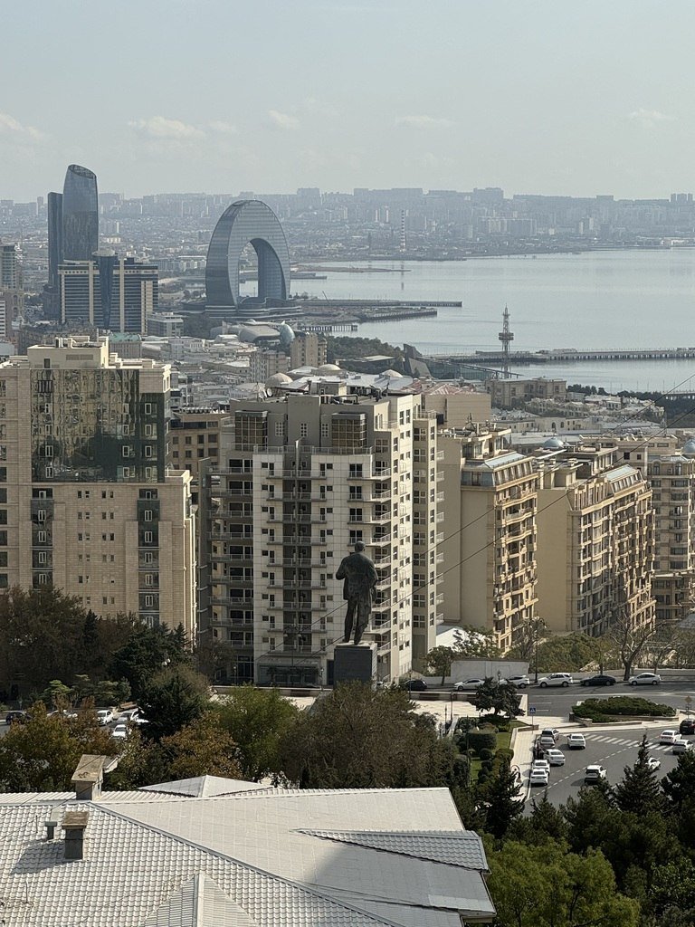 Kirayə verilir 3 otaqlı yeni tikili, 114 m², Elmlər Akademiyası m.-28