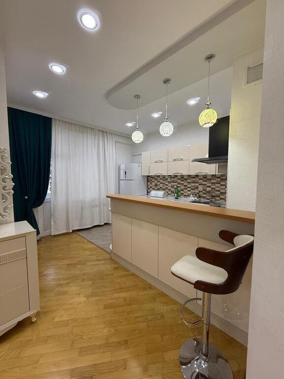 Kirayə verilir 2 otaqlı yeni tikili, 65 m², Həzi Aslanov m.-4