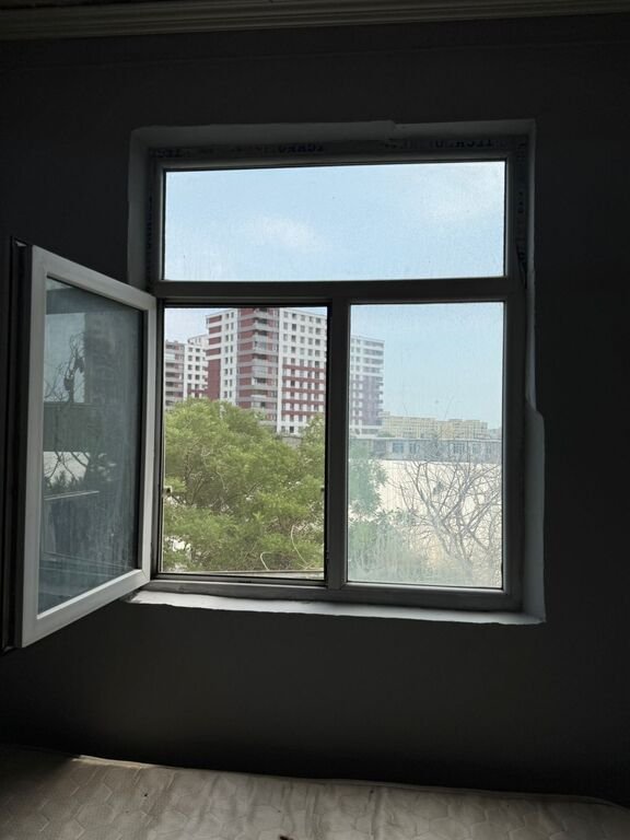 Satılır 2 otaqlı köhnə tikili, 60 m², Memar Əcəmi m.-6